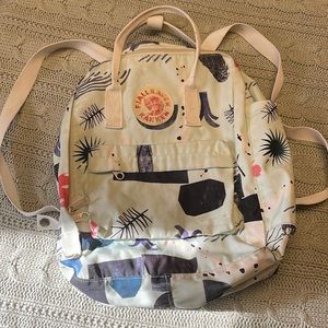 Fjallraven Kanken artsy print bookbag tote. Perfect for standing out in a crowd